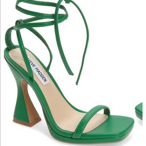 Steve Madden Green Lafayette Sandal Heels